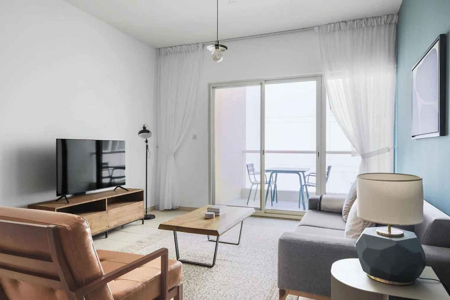Blueground Greens City View Furnished Dxb-1533 Apartment Dubai