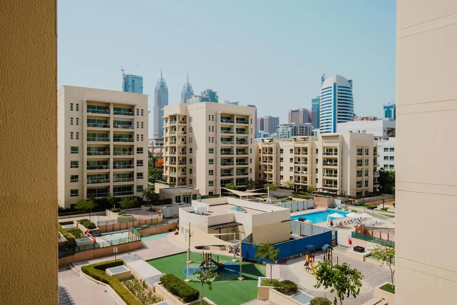 Blueground Greens City View Furnished Dxb-1533 Apartment Dubai 0*,